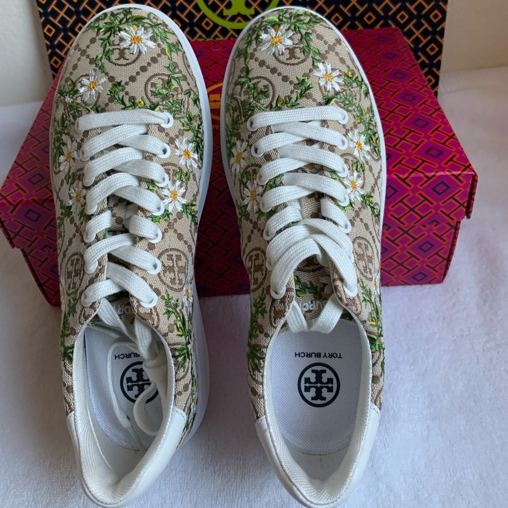 Tory Burch Howell Court Sneakers- hazel/Snow White s.6